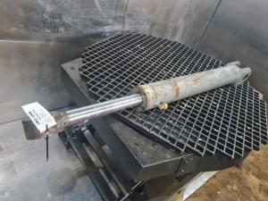 Liebherr Tiltcylinder